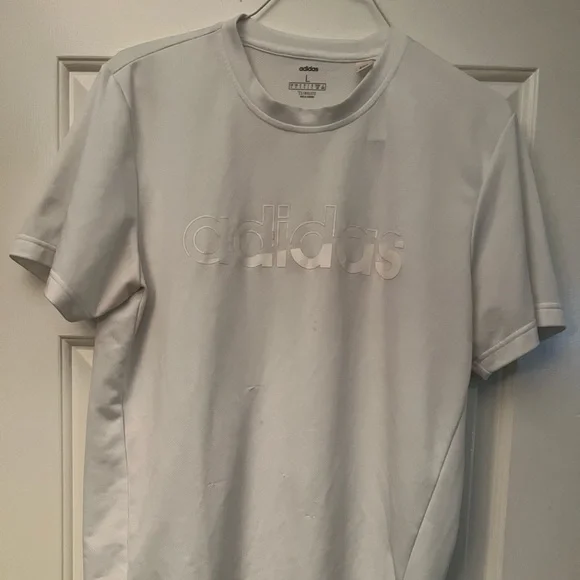 White Adidas T-Shirt - Picture 1 of 3